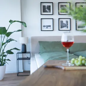 Apartment Helles Mit Tollem Blick Ueber