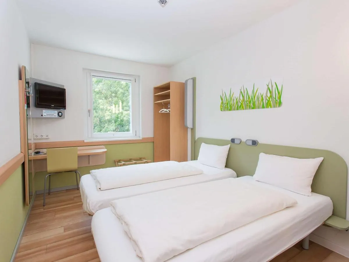 Ibis Budget Augsburg City 2*,